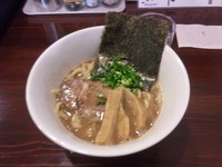 「豚骨醤油らーめん」@麺屋 鉄平の写真