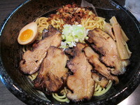 「チャーシュー油ラーメン（大盛り）」@麺や 鐶の写真