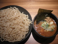 「超濃厚魚介とんこつ辛つけ麺（８００円）麺７５０g」@麺家 聖の写真