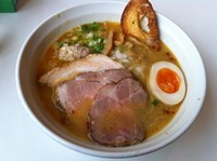 「鶏そば 塩　700」@はりけんラーメンの写真