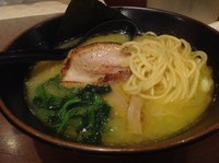 「眞ラーメン 680円」@つけ麺 眞の写真