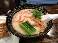 「鶏白湯」@支那そば きび 桃太郎外伝の写真