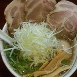 「しお旬らーめん　あっさり和風　９５０円」@麺屋 旬の写真