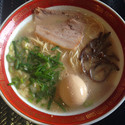ラーメン白 玉子