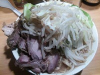 「小ラーメン豚入り」@ラーメン二郎 八王子野猿街道店2の写真