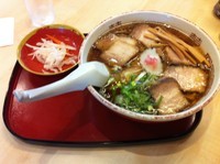 「肉中華そば」@めでたいやの写真