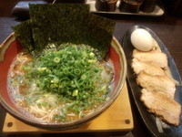 「豚そば　全のせ」@麺彩 ぎんやの写真