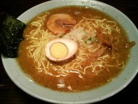 「とんこつ正油大盛り(麺硬め)600円」@長浜らーめん 相模原店の写真