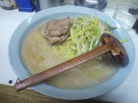 「定番の中」@ニューラーメンショップ ドモンの写真