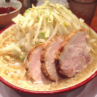 「らーめん750円」@らーめん バリ男 吉祥寺店の写真