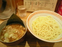 「味玉　つけ麺(中盛り)あつもり」@つけ麺屋 やすべえ 新宿店の写真
