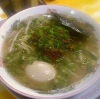 「角煮ラーメン(麺の硬さ・バリ)＋煮玉子」@よかろうもんの写真
