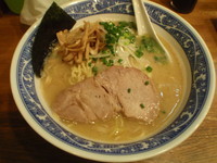 「鶏白湯らーめん」@らーめん がんちゃの写真