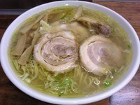 「しお800円大盛り100円煮豚増し200円」@ラ・ズンバの写真