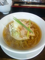「カツオ 醤油」@手打ち麺 やす田の写真