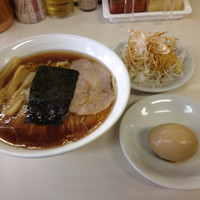 「ラーメン並＋ネギ＋煮卵」@麺くい亭の写真