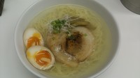 「塩らぁ麺」@麺や金時の写真