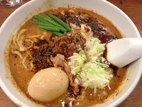 「坦々麺 700円＋味玉120円」@酸辣湯麺 もり田の写真