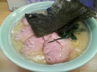 「チャーシューメン中盛り900円」@横浜家系ラーメン 二代目 梅家の写真