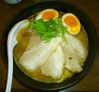 「鶏骨ラーメン + 大盛 + チャーシュー + 味玉」@麺屋 豚と鶏の物語の写真