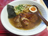 「王様の醤油ラーメン　730円」@麺榮 王様のラーメンの写真