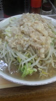 「普通盛　小豚（ニンニク・アブラ）」@ラーメン二郎 品川店の写真