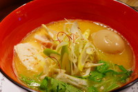 「味玉濃厚鶏白湯そば」@初代 風見鶏の写真