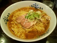 「ラーメン(正油ふつう味)700円」@雷文の写真