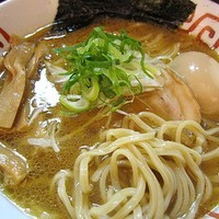 「中華そば+味玉（クーポン）　690円」@中華そば うづまきの写真