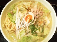 「月光タンメン（中盛）￥700円（＋50円）」@小麦屋 満月の写真