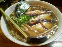 「バラ肉チャーシュー麺大盛り(醤油)900円」@麺や 八雲の写真