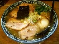 「味玉塩ちゃーしゅーめん大盛り1080円」@○屋製麺店の写真