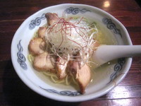 「鶏そば+鶏ちゃあしゅう」@麺・酒処 ぶらりの写真