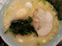 「醤油ラーメン」@横浜家系ラーメン じゃん家の写真