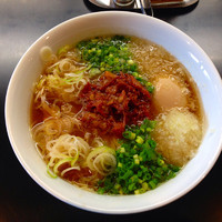 「味玉醤油ラーメン」@牛骨らぁ麺 マタドール 本店の写真