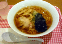 「醤油ラーメン（750円）」@彩鳳 第7ベイサイド店の写真