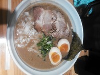 「ラーメン(並)+味玉+チャーシュー」@麺処あしたかの写真