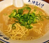 「ラーメン(バリガタ)650円＋替玉(ハリガネ)100円」@博多長浜ラーメン ああ博多人情 盛岡店の写真