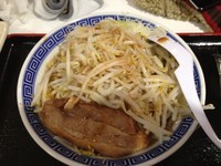 「角ふじ麺 ヤサイちょい増しカラメ 750円」@山岸一雄製麺所 イオン板橋店の写真