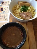 「つけ麺　カラ　750円＋大盛り100円」@麺屋 鉄平の写真
