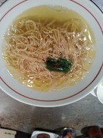 「【季節の限定】２年熟成本枯れ鰹節　塩中華ソバ1000円」@ソラノイロ ARTISAN NOODLESの写真