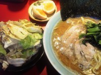 「ラーメン（硬め多め）￥650+ランチセット￥150」@ラーメン三七十家の写真