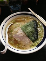 「醤油豚骨チャーシュー麺」@麺屋 みやぎの写真