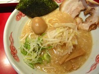 「味噌らーめん＋味玉」@らーめん・つけめん こてんぱんの写真