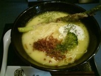 「白・鶏白湯そば」@麺巧 潮の写真