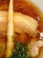 「醤油らあめん　７５０円」@らあめん元の写真