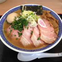 「チャーシュー麺＋味玉」@大勝軒てつの写真