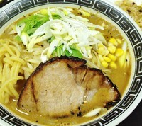 「みそらーめん800円チャーハン(小)100円ビール350円」@麺屋 龍月の写真