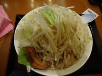 「ラーメン大(全マシ)」@ジャンクガレッジ イオンレイクタウンmori店の写真