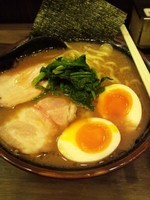 「玉子ラーメン」@神田ラーメン わいず 神田本店の写真